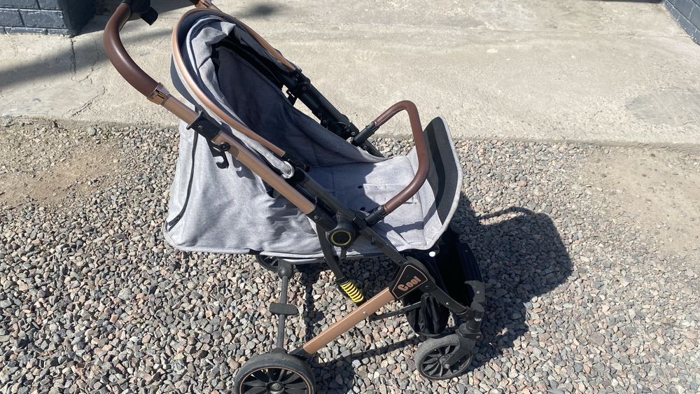 Коляска для детей отличном состоянии