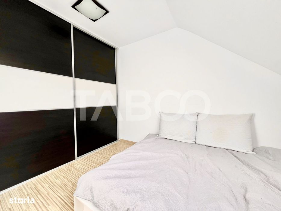 Apartament cu 3 camere la mansarda pe 2 nivele in Manastur cu lift