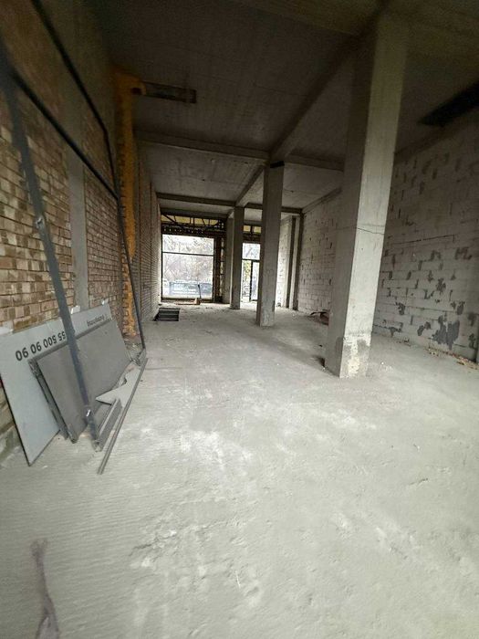 Продаётся помещение 316м2 Улица Бабура Жк "Узбегим"