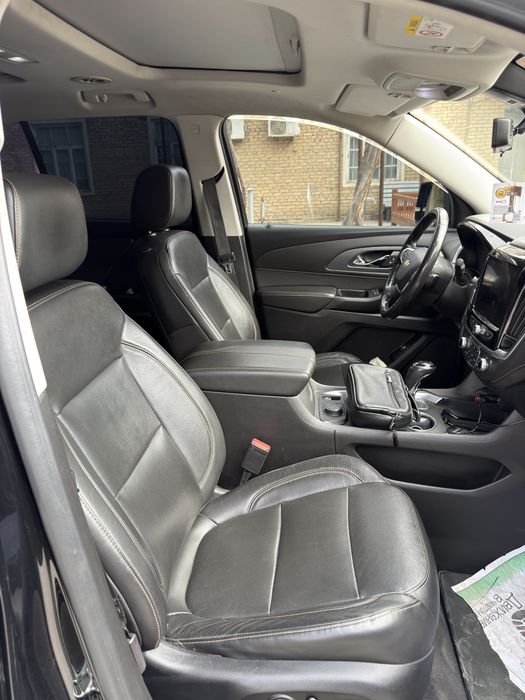 Chevrolet Traverse Premier 2020 | AWD |
