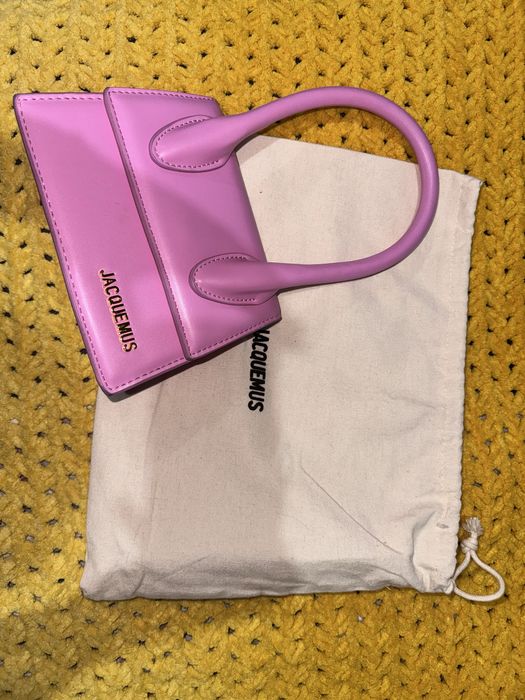 розова чанта Jacquemus