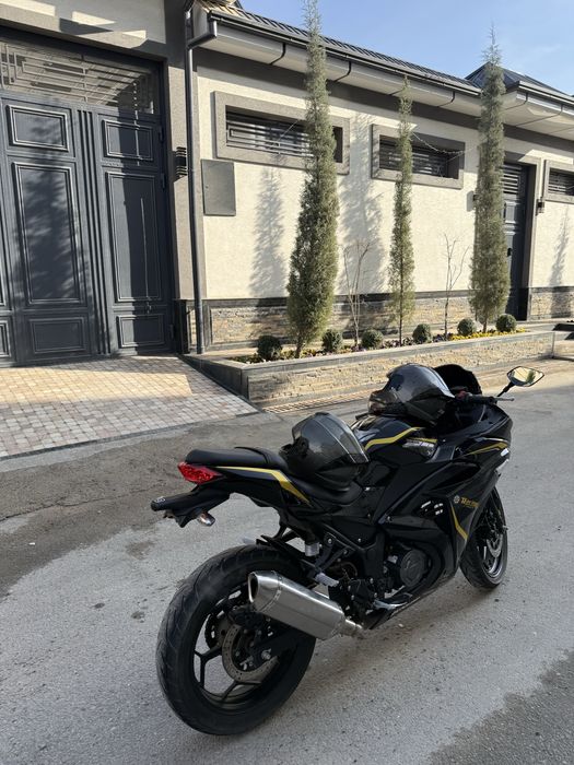 Yamaha R3 250cc