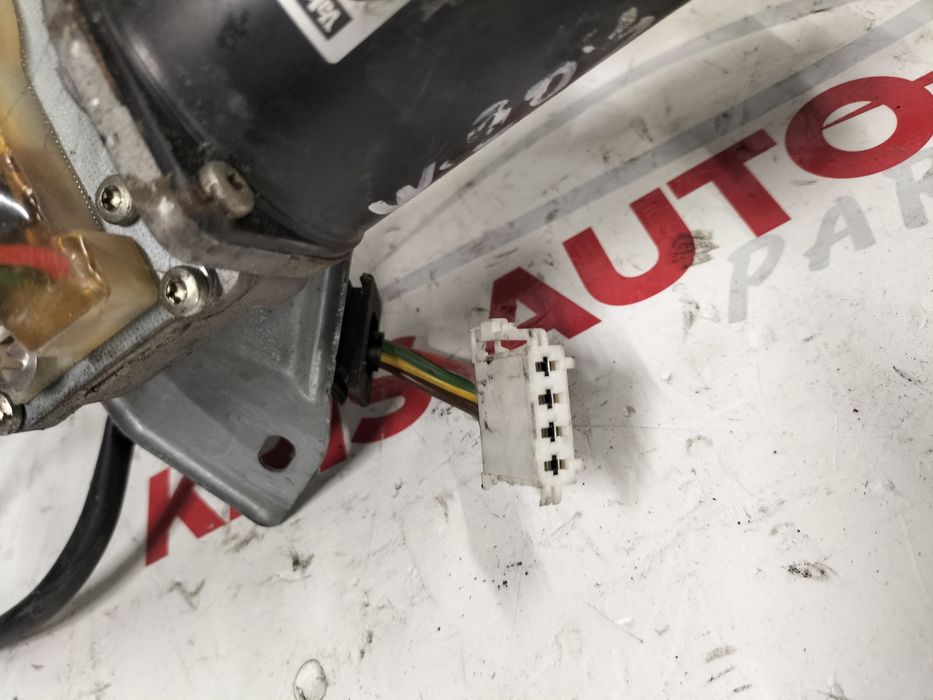 Моторче - механизъм предни чистачки Mercedes C class W203 / Мерцедес Ц