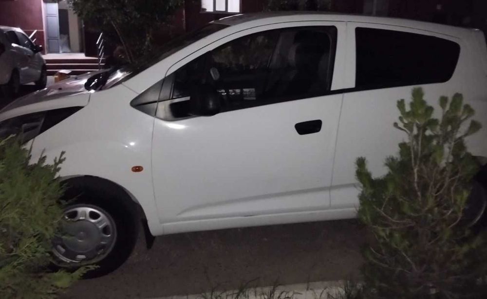 Spark mashinasi sotiladi xolati yaxshi