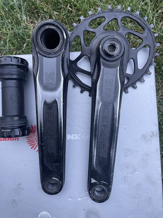 Курбели RaceFace Aeffect 175mm