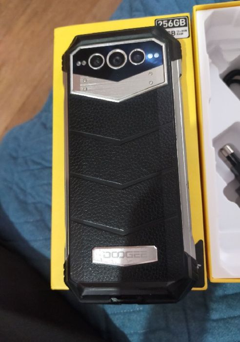 Doogee V Max 256/12 срочно