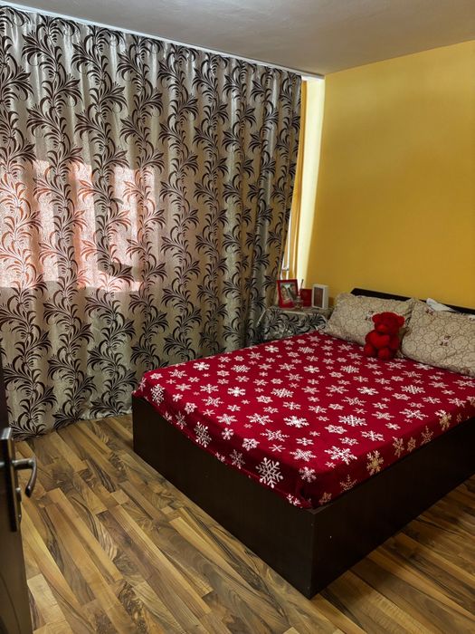 Închiriere apartament 350 euro