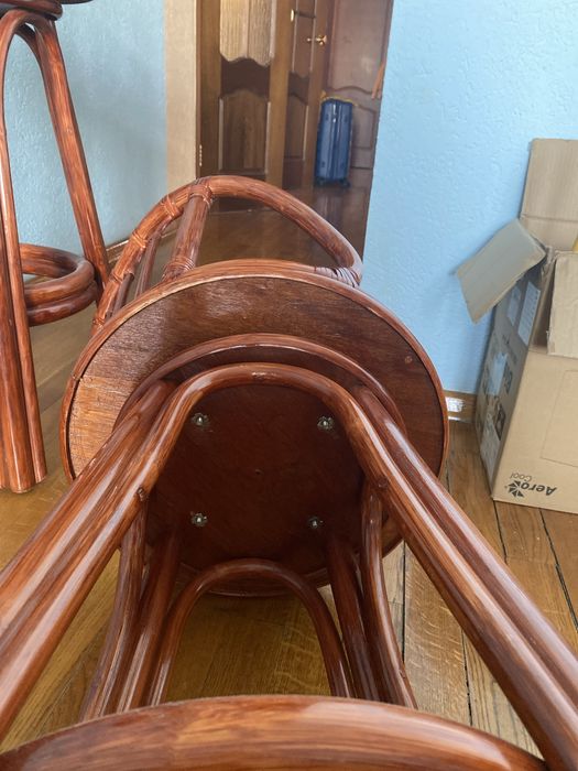 Барные стулья, хорошом состояни