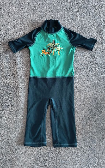 Costum de baie intreg, marimea 96-102, protectie UV