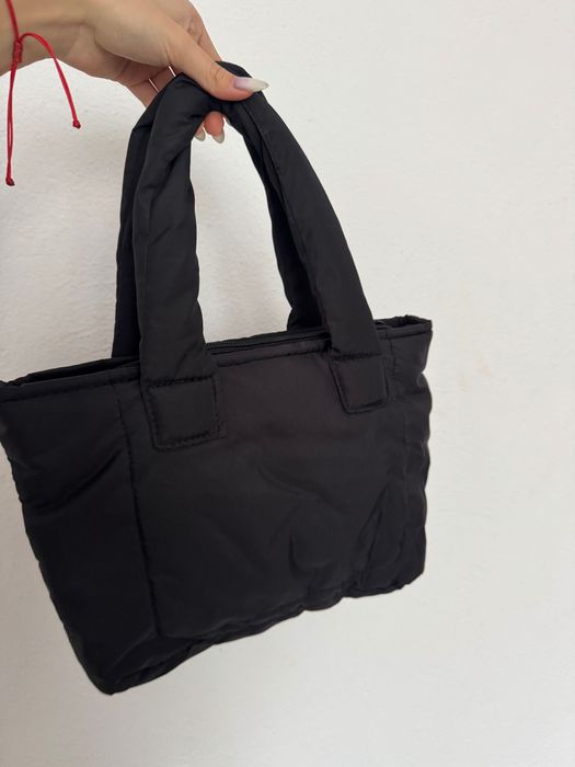 Дамска черна чанта