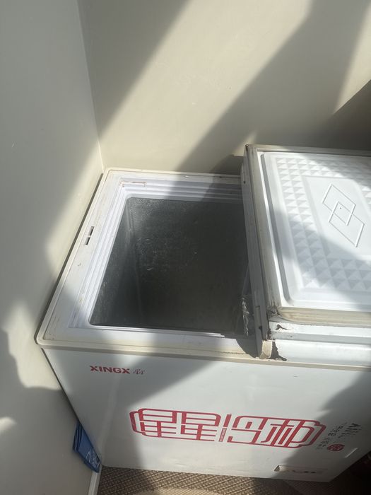 Продам морозилник