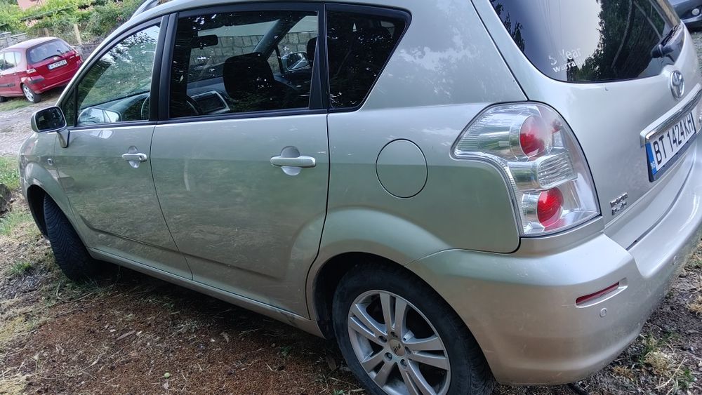 Toyota Corolla Verso 2.2 D4D