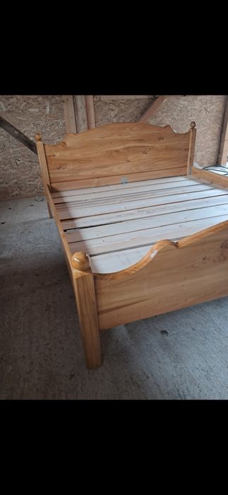 Pat plutitor lemn masiv