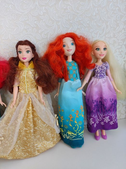 Продам набор кукол пакет игрушек для девочек.