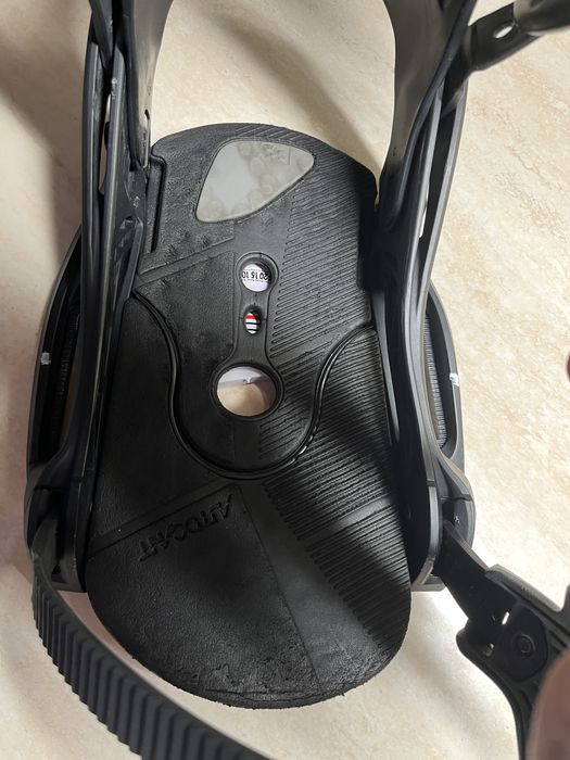 Legaturi Burton Cartel EST