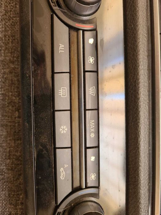 Panou clima ac BMW seria 5 F10 F11 incalzire scaune clima doua zone