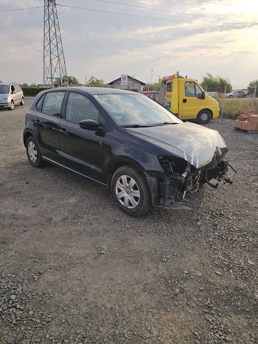 Dezmembrari piese vw polo 6r anu 2011, benzina 1,2 cod motor ,cgp kw 51 ,negru
