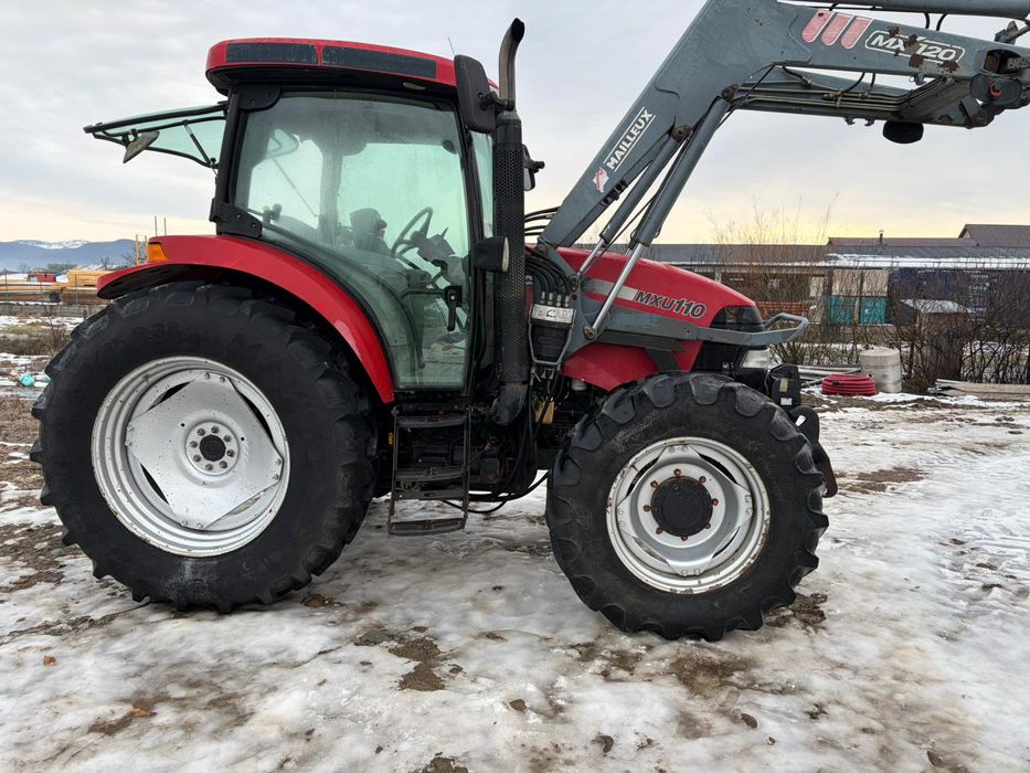 Tractor casse maxxum 110  cu incarcator  anul 2005