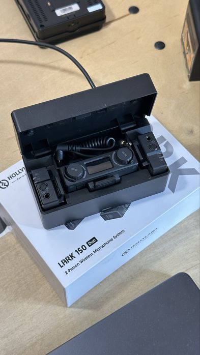 Петлички Hollyland Lark150 Duo