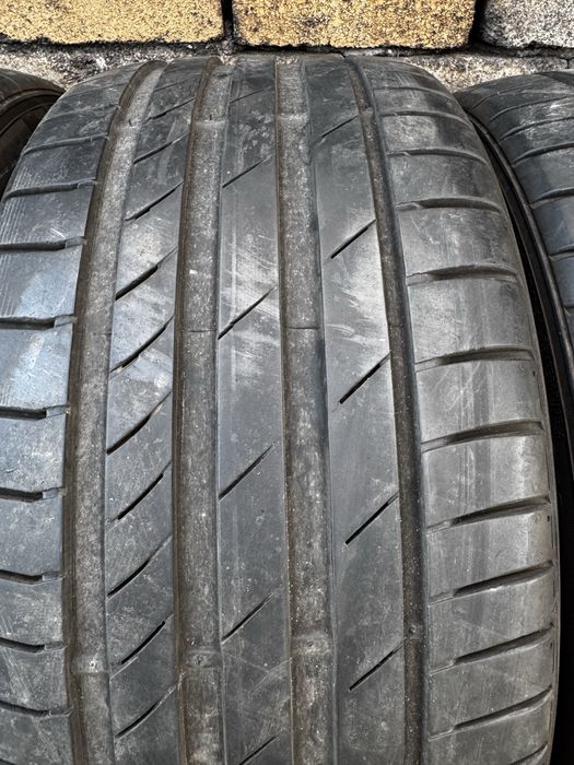 4 броя Летни гуми 215/40 R18 и 245/35 R18 KUMHO ECSTA ps71 Спорт Пакет