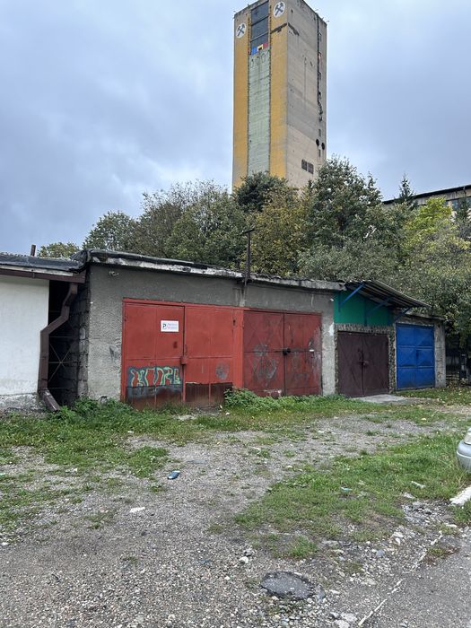 Garaje de vanzare / de inchiriat
