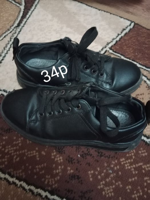 Отдам обувь разных размеров