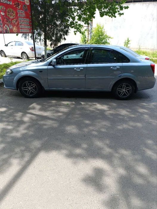 Продается Lacetti Gentra