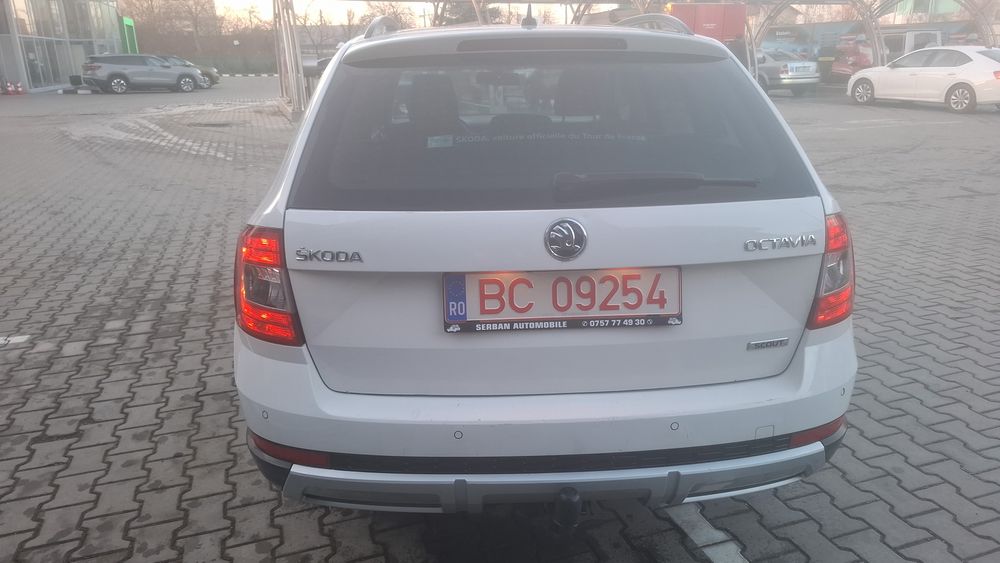 SKODA Octavia 2015 — imagine 3