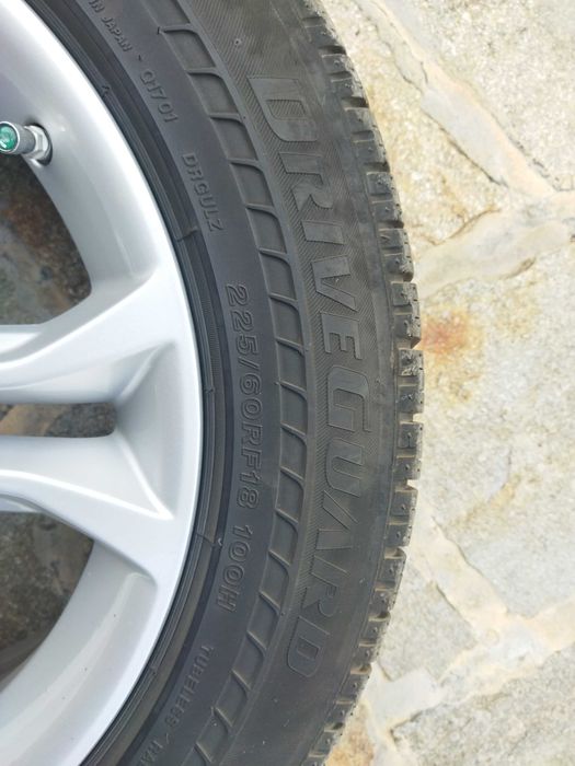Гуми   Bridgestone Driveguard   225/60 R18      RFT    225/60/18