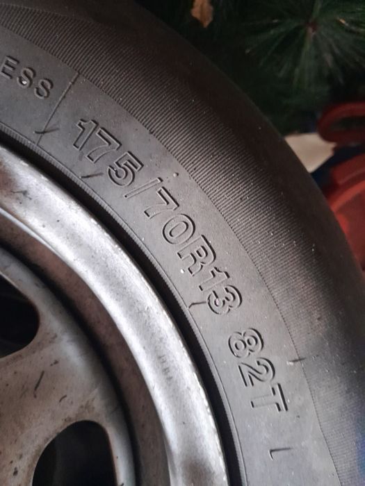 Диски с резиной оригинальные на гольф 2, гольф 3