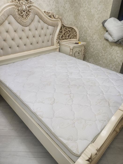 Продам матрац в идеальном состоянии