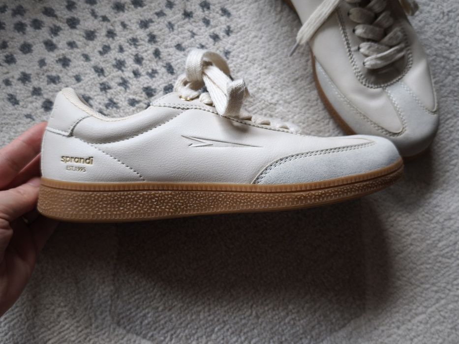 Adidasi Sprandi, marime 36