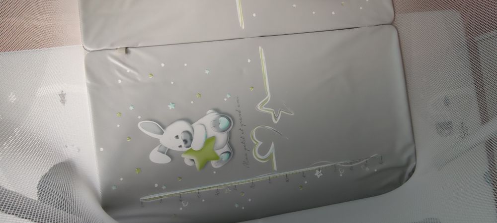 Сгъваема кошара за игра