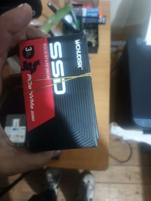 Rasmdagilar sotuvda aksiyada