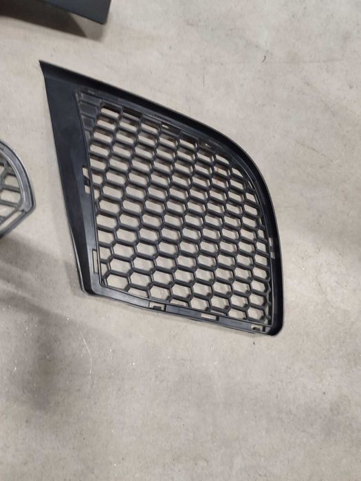 Решетки за Предна броня за BMW X6 E71 (2008-2014) - M-Tech ! На склад!