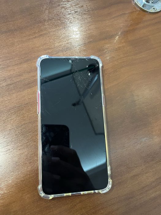 Телефон Samsung A10s