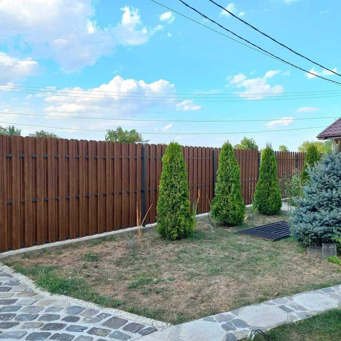 Garduri din sipca metalica si porti de diferite modele si dimensiuni