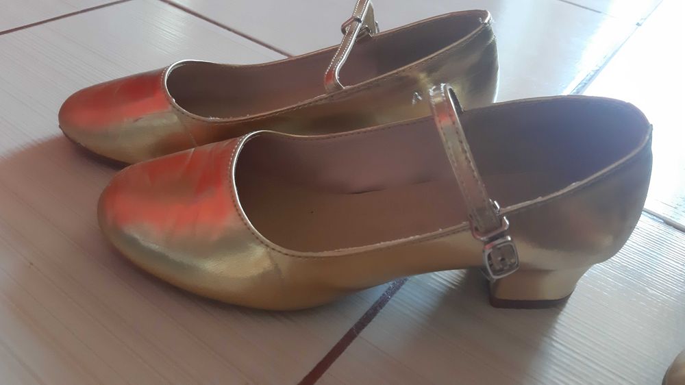Туфли для танцев