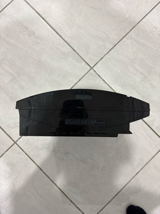 PlayStation 3 citeste anuntul