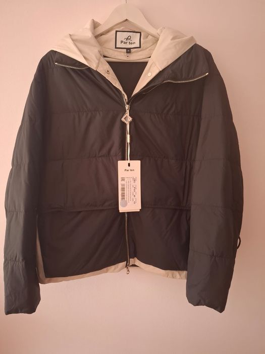 Куртка женская с капюшоном