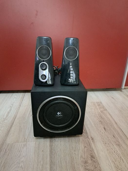 Logitech Z523 2:1