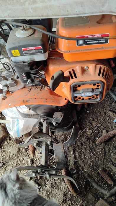 Vând motosapă O,,Mac 7 c