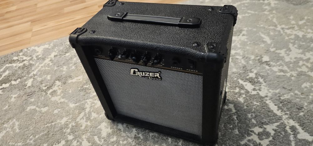 Amplificator  chitara  Cruzer cr 15 G
