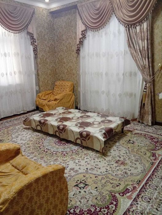 3 xonali uy ijaraga beriladi.