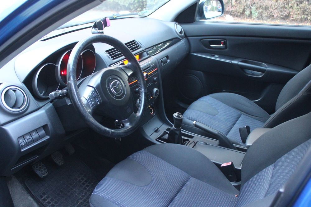 MAZDA 3 2005 — imagine 5