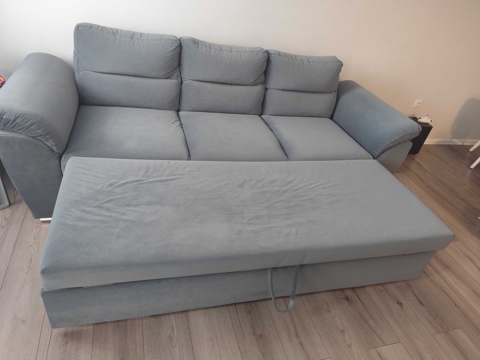 Vând canapea extensibila