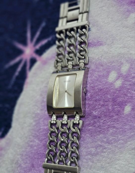 Ceas dama guess