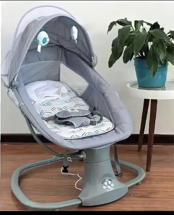 Продам детский шизлонг