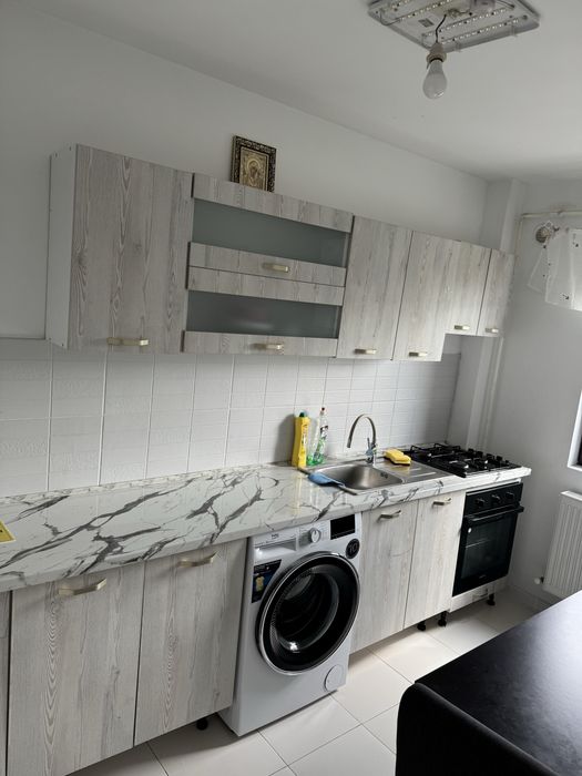 Apartament de inchiriat