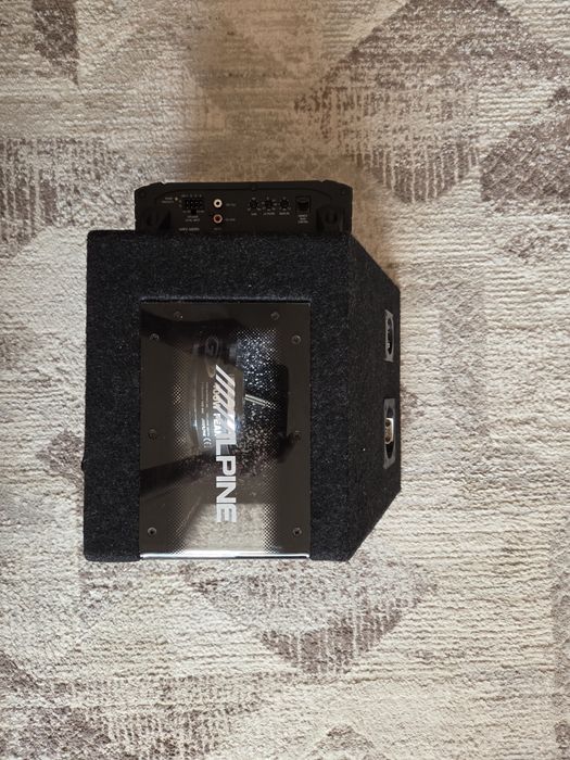 Subwoofer Auto   Alpine + Statie Alpine